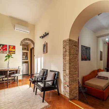 Piazza Navona Penthouse * Rome