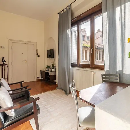 公寓 Piazza Navona Penthouse *